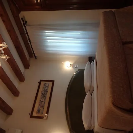 Minerva & Nettuno * Velence