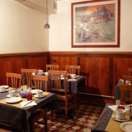 호텔 Minerva & Nettuno