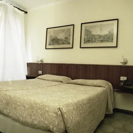 فندق Minerva & Nettuno *